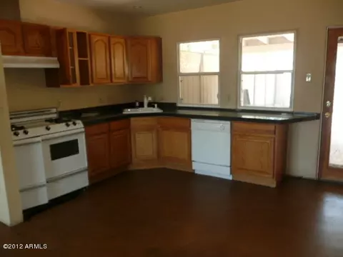 3126 E Flower St, Phoenix, AZ 85016 photo 3