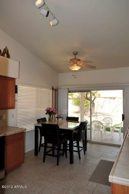265 N Starboard Dr, Gilbert, AZ 85234 photo 4