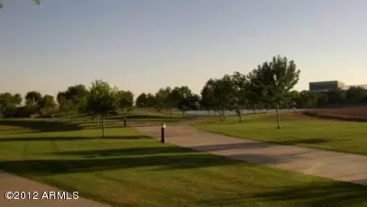 3633 E Robin Ln E, Gilbert, AZ 85296 photo 33