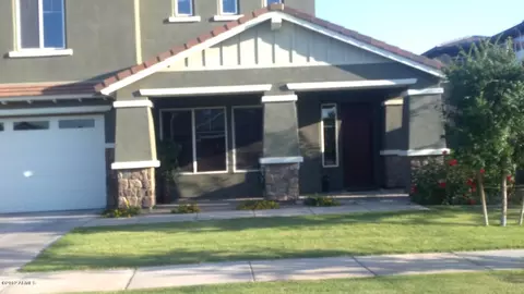 3633 E Robin Ln E, Gilbert, AZ 85296 photo 2