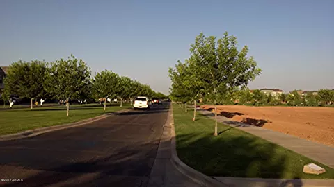 3633 E Robin Ln E, Gilbert, AZ 85296 photo 27