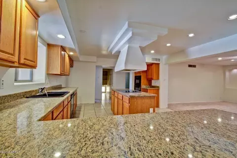920 E Palmaire Ave, Phoenix, AZ 85020 photo 13