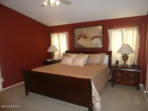 4322 E Lone Cactus Dr, Phoenix, AZ 85050 photo 3