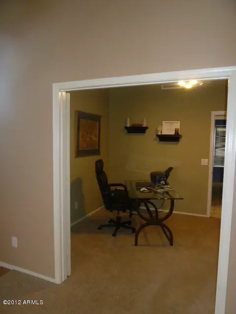 4322 E Lone Cactus Dr, Phoenix, AZ 85050 photo 17