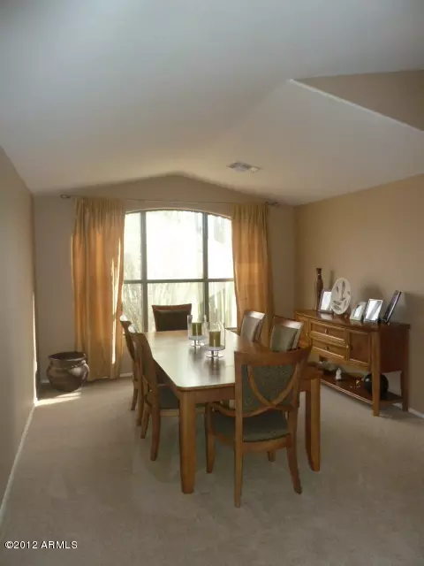 4322 E Lone Cactus Dr, Phoenix, AZ 85050 photo 5
