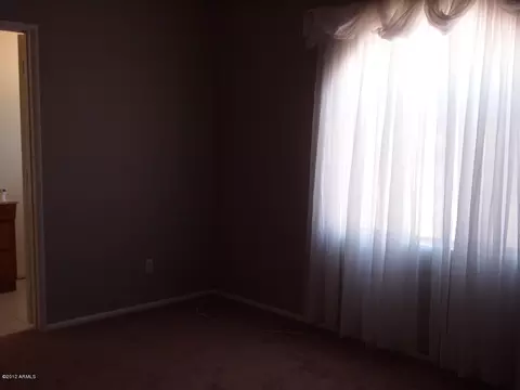 4541 N 77th Dr, Phoenix, AZ 85033 photo 9