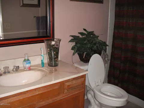 5037 E Bannock St, Phoenix, AZ 85044 photo 4