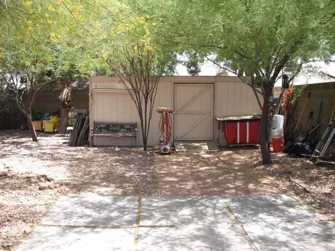 5037 E Bannock St, Phoenix, AZ 85044 photo 6