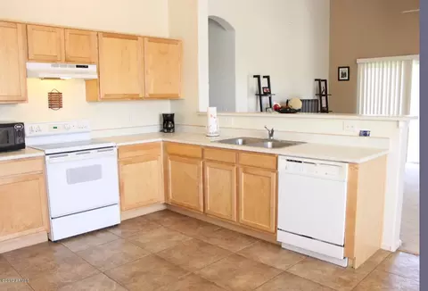 2435 E Harrison Ct, Gilbert, AZ 85295 photo 9