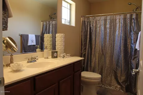 2446 E Vermont Dr, Gilbert, AZ 85295 photo 8