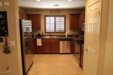2446 E Vermont Dr, Gilbert, AZ 85295 photo 5