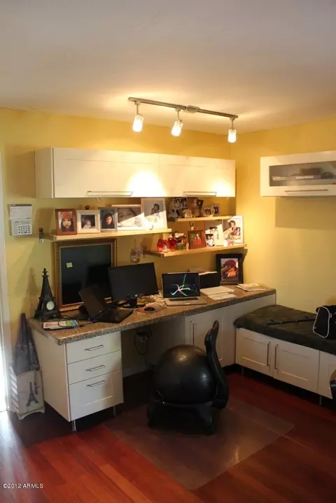 1002 E Myrtle Ave, Phoenix, AZ 85020 photo 3
