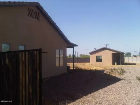 732 E Carson Rd, Phoenix, AZ 85042 photo 1