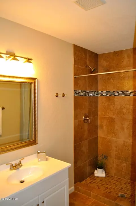 2038 W Pershing Ave, Phoenix, AZ 85029 photo 11
