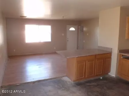 4638 E Hidalgo Ave, Phoenix, AZ 85040 photo 5