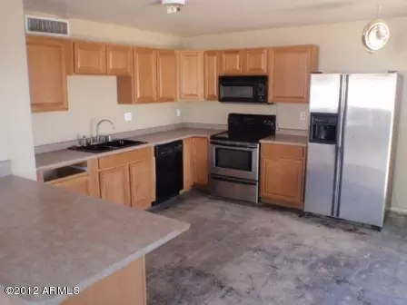 4638 E Hidalgo Ave, Phoenix, AZ 85040 photo 4