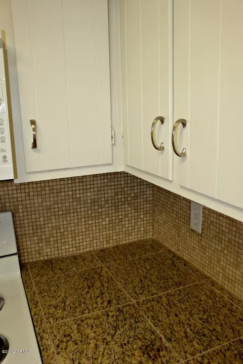 2125 Ellis Dr, Tempe, AZ 85282 photo 4