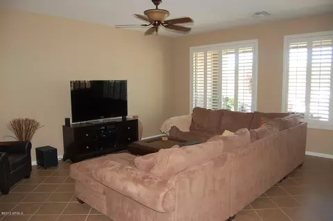 10764 E Lobo Ave, Mesa, AZ 85209 photo 2