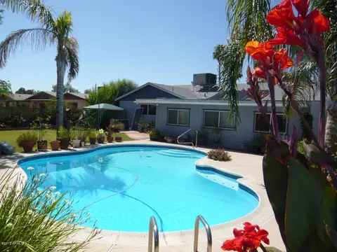 2174 E Concorda Dr, Tempe, AZ 85282 photo 1