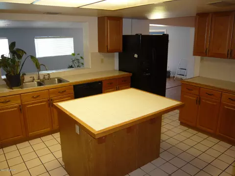 2174 E Concorda Dr, Tempe, AZ 85282 photo 18