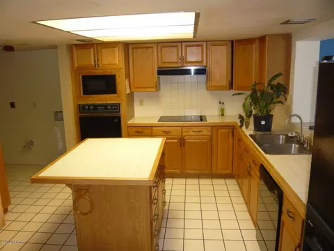 2174 E Concorda Dr, Tempe, AZ 85282 photo 16