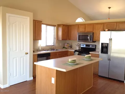 3736 E Simpson Ct, Gilbert, AZ 85297 photo 2