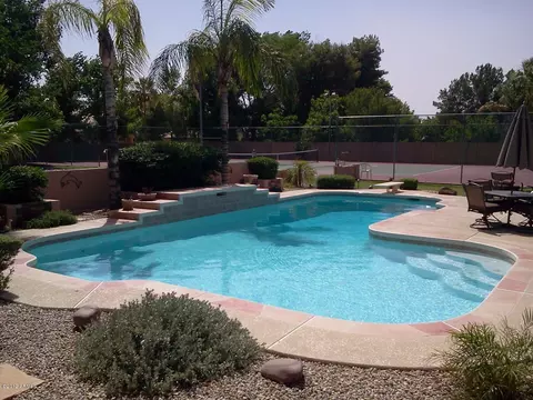 629 E Mesquite St, Gilbert, AZ 85296 photo 1