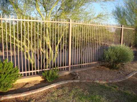4119 E Robin Ln, Phoenix, AZ 85050 photo 27