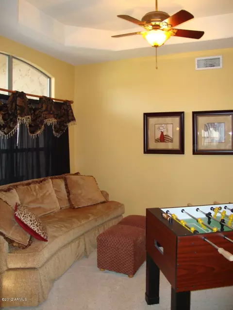 4119 E Robin Ln, Phoenix, AZ 85050 photo 10