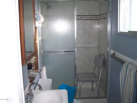 1854 N 64th Ln, Phoenix, AZ 85035 photo 8