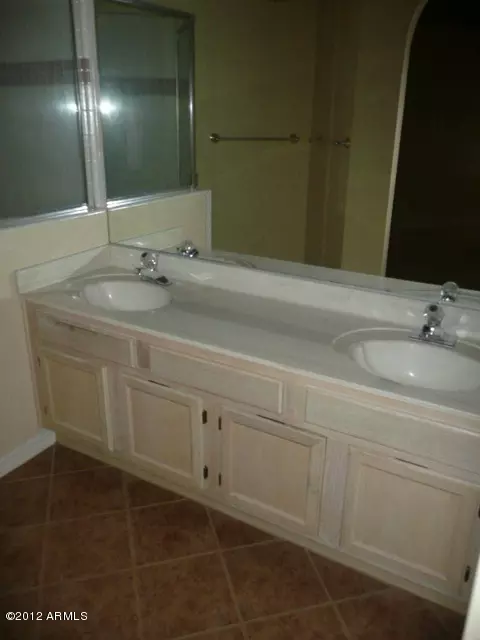 5762 Ellis St, Mesa, AZ 85205 photo 9