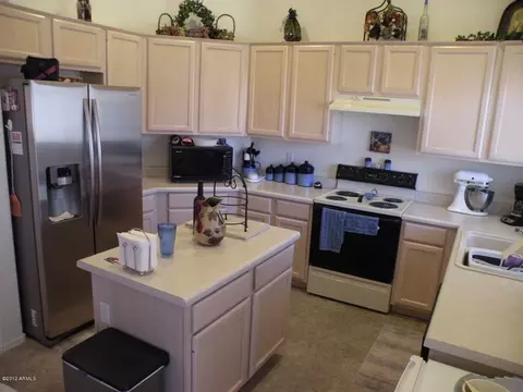 348 E Rawhide Ave, Gilbert, AZ 85296 photo 4