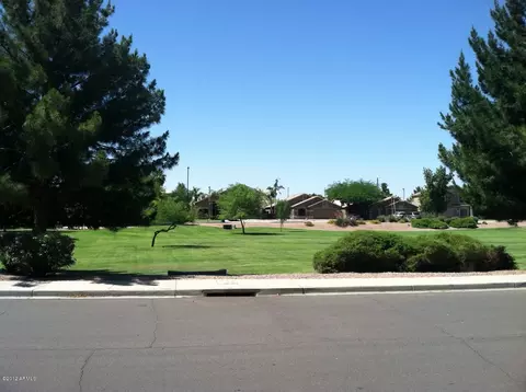 720 W Hancock Ave, Gilbert, AZ 85233 photo 2