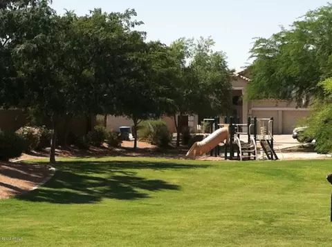 720 W Hancock Ave, Gilbert, AZ 85233 photo 3