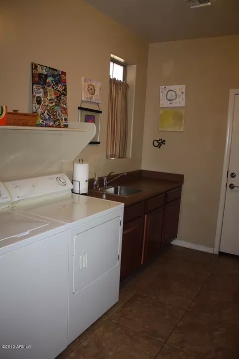 7166 S Forest Ave, Gilbert, AZ 85298 photo 15