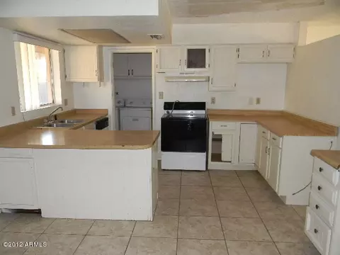3265 Edgewood Ave, Mesa, AZ 85204 photo 4
