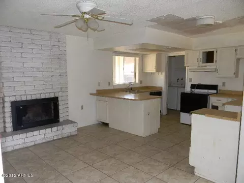 3265 Edgewood Ave, Mesa, AZ 85204 photo 3