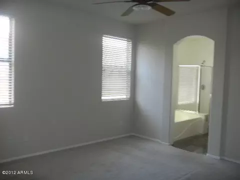 844 S Roca Ct, Gilbert, AZ 85296 photo 7