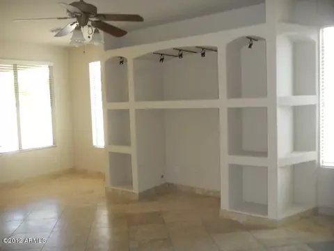 844 S Roca Ct, Gilbert, AZ 85296 photo 5