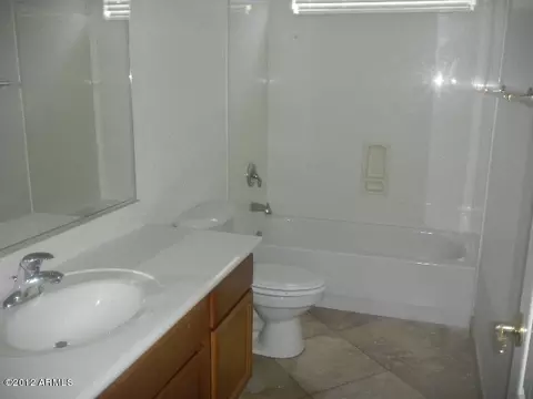 844 S Roca Ct, Gilbert, AZ 85296 photo 11