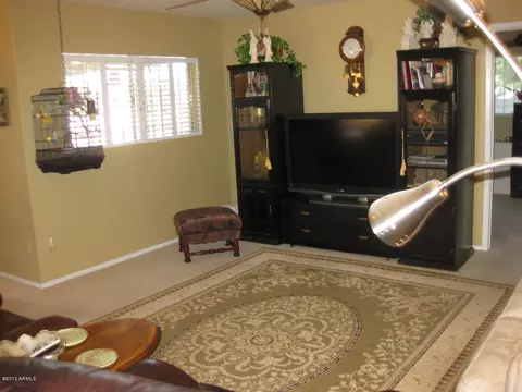 3008 E Calaveros Dr, Phoenix, AZ 85028 photo 14