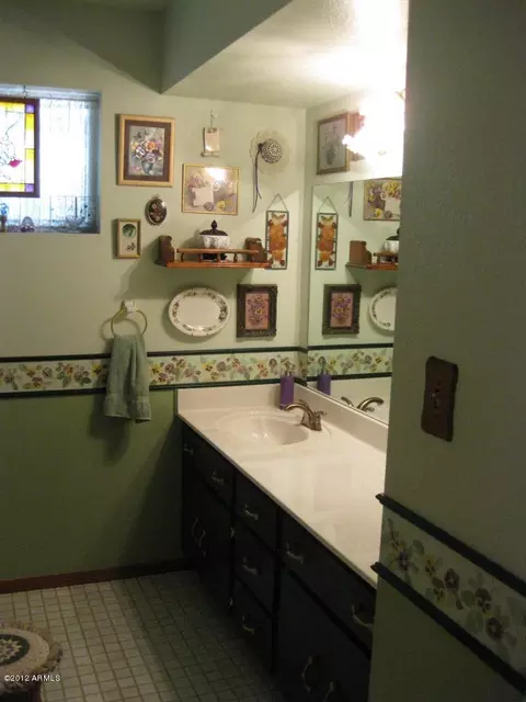 3008 E Calaveros Dr, Phoenix, AZ 85028 photo 22