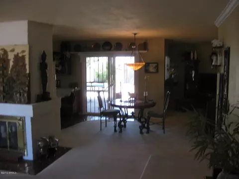 3008 E Calaveros Dr, Phoenix, AZ 85028 photo 6