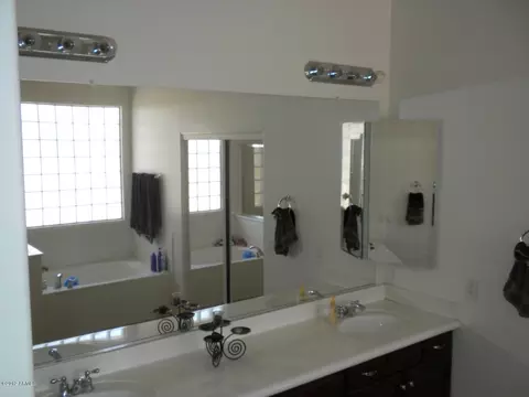 20289 N Codey Cir, Maricopa, AZ 85138 photo 8
