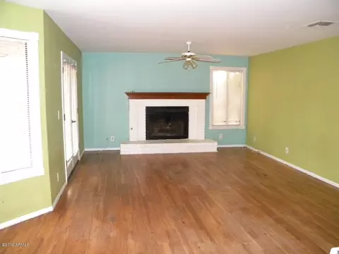 1341 E Clearwater Ln, Gilbert, AZ 85234 photo 4