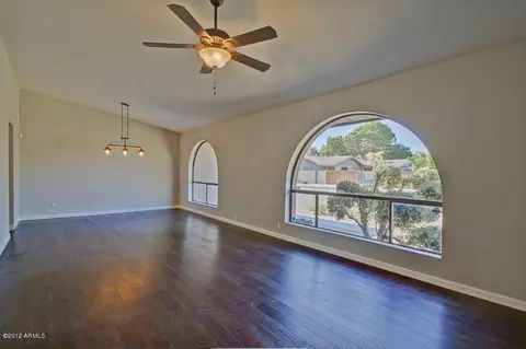 110 E Caribbean Ln, Phoenix, AZ 85022 photo 13