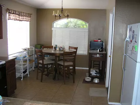 422 S Torrence --, Mesa, AZ 85208 photo 3
