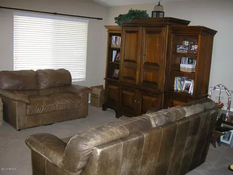 3896 E Remington Dr, Gilbert, AZ 85297 photo 4