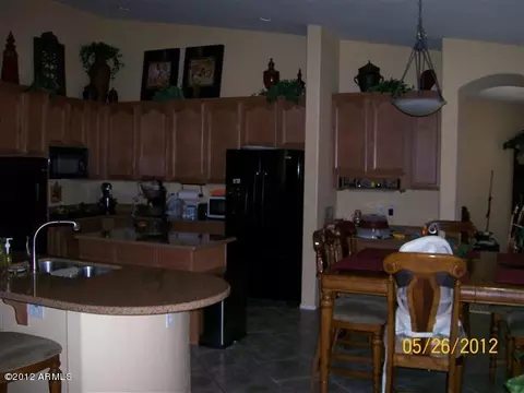 7809 E Laurel Cir, Mesa, AZ 85207 photo 5