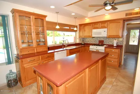 2054 E La Jolla Dr, Tempe, AZ 85282 photo 4